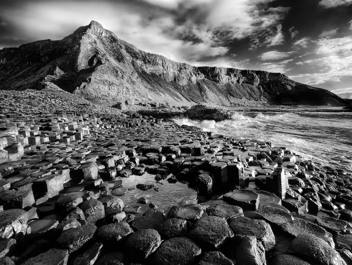 Black-and-white mountain landscape and seascape